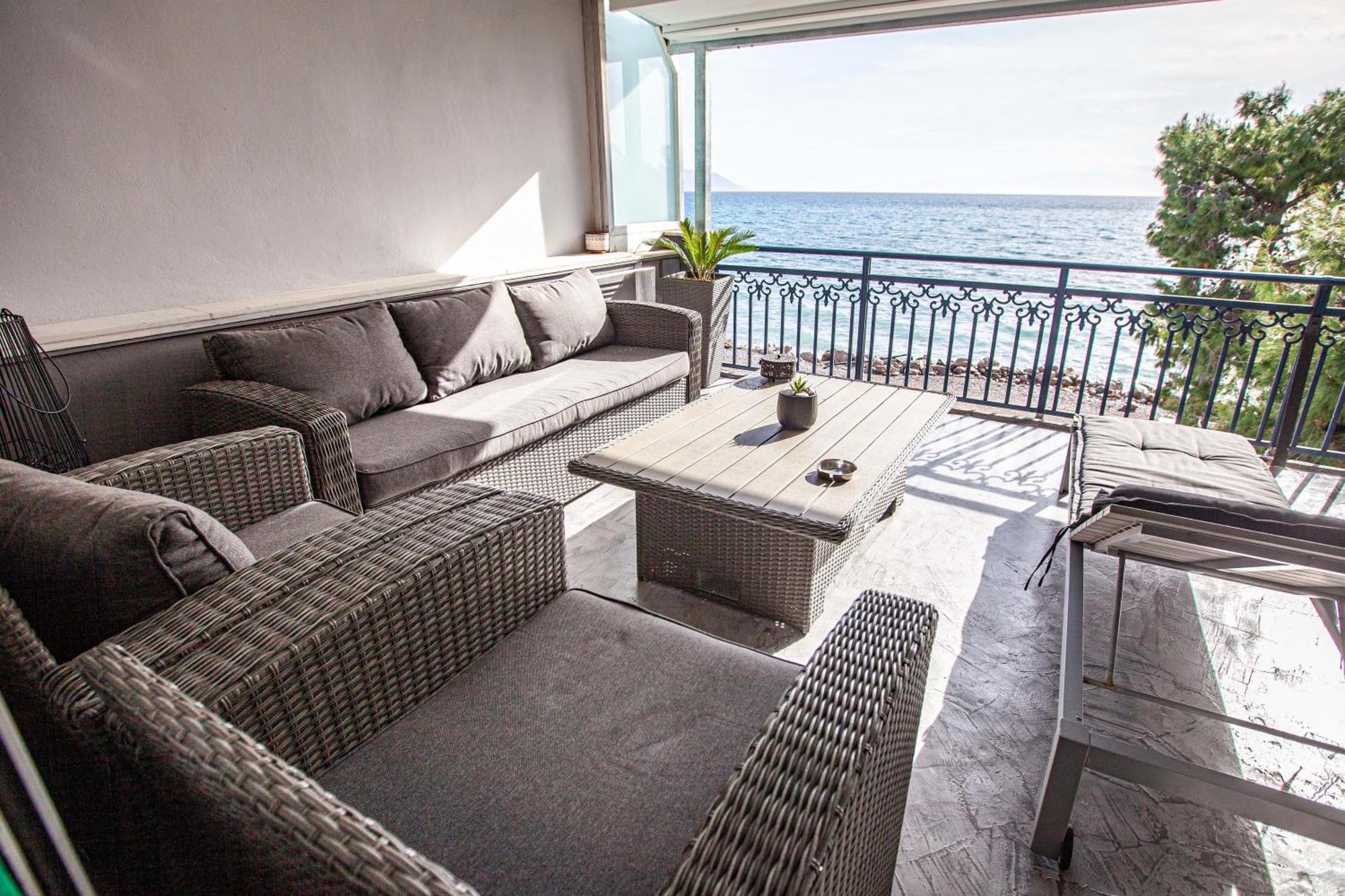 Kalafatis Beach Home Itea Værelse billede